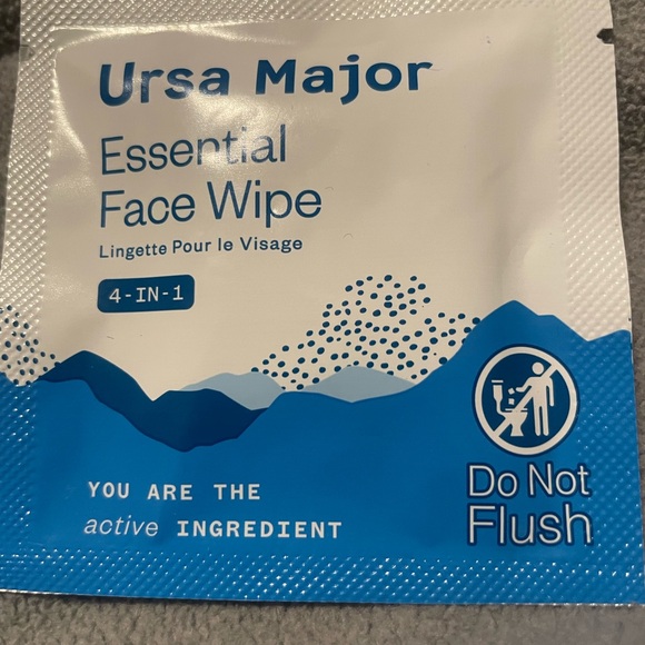 Custom make up & beauty deluxe 11 sample bag w/3 bonus full size items(1… - Picture 5 of 16